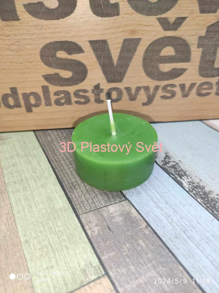 Větší čajová svíčka