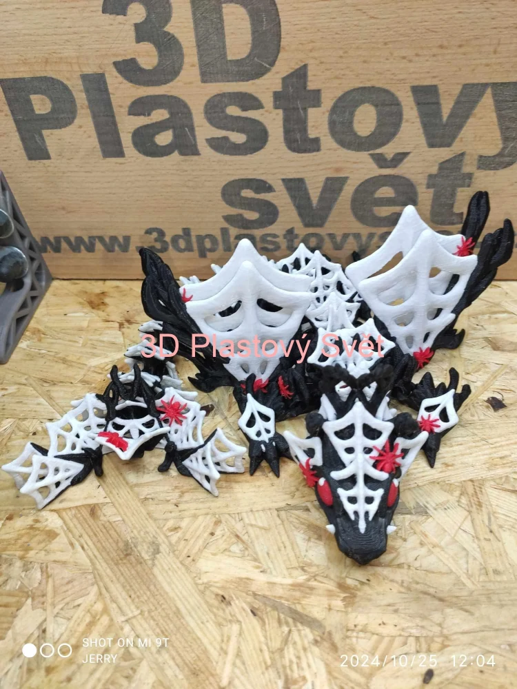 Pavučinový drak - s křídly