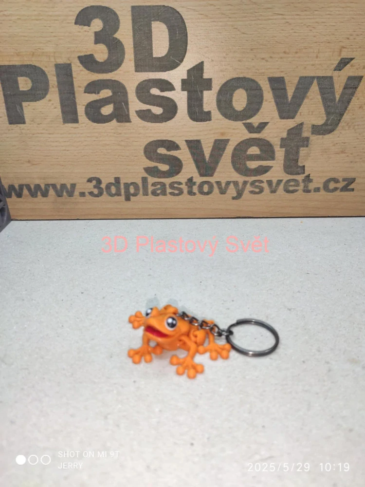 Jedovatá malá žabka - Klíčenka