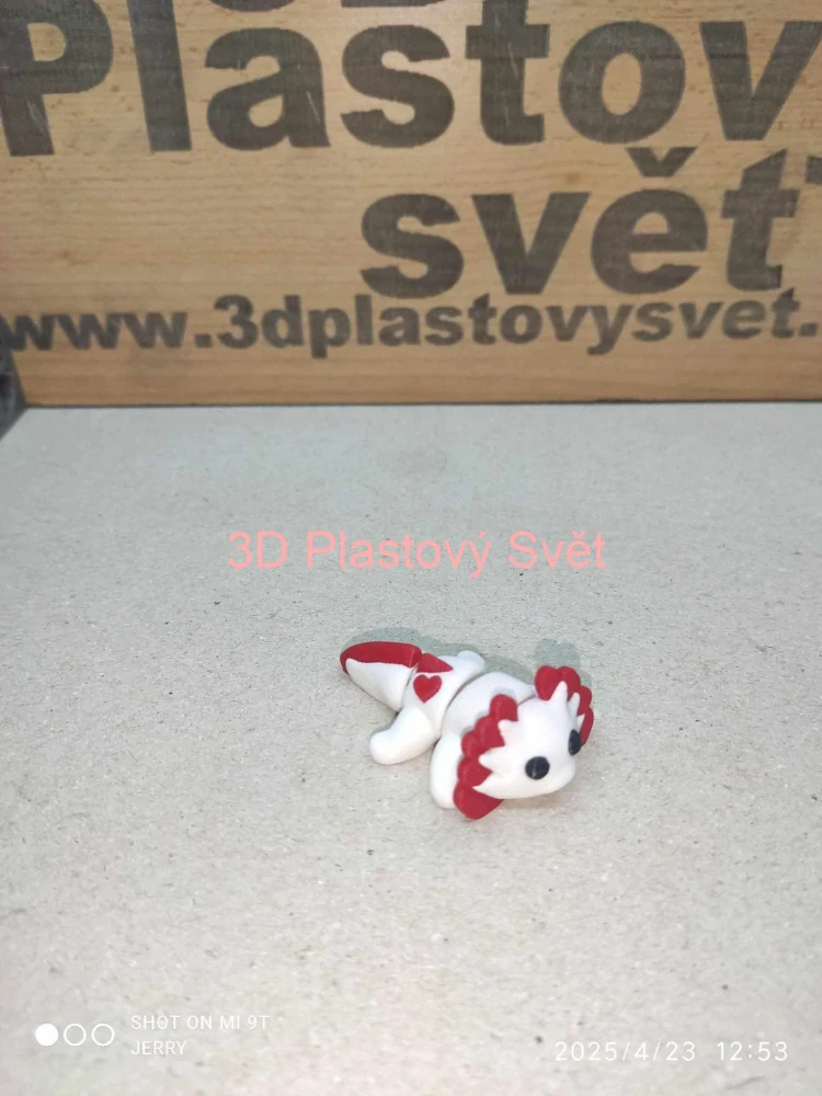 Malý srdíčkový axolotl - postavička