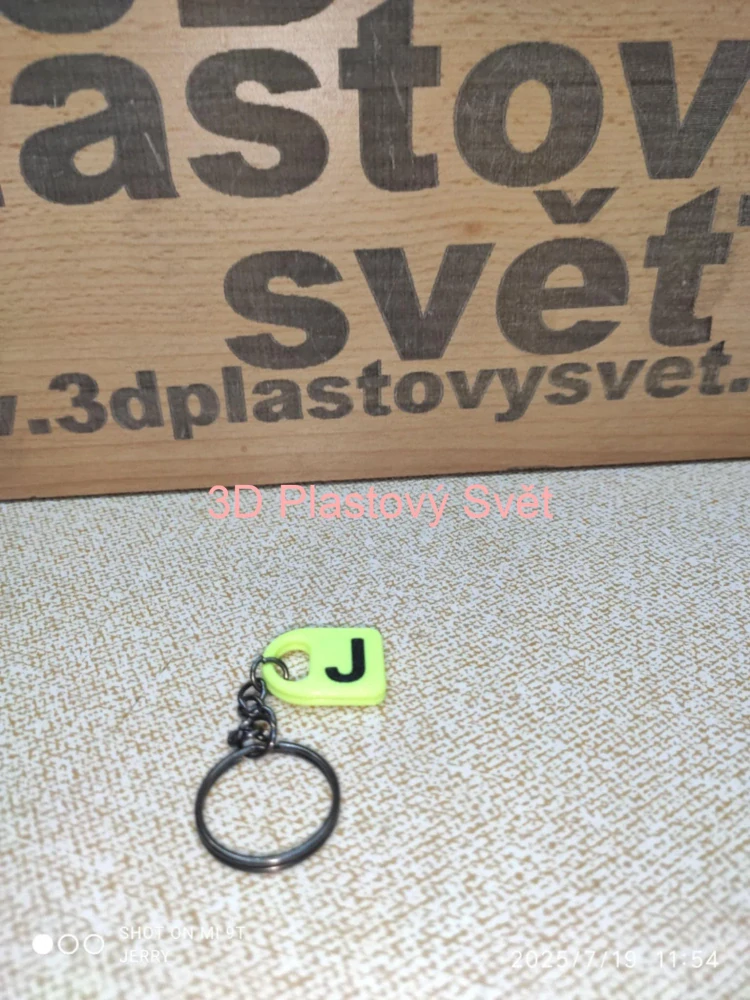 Klíčenka Písmeno J