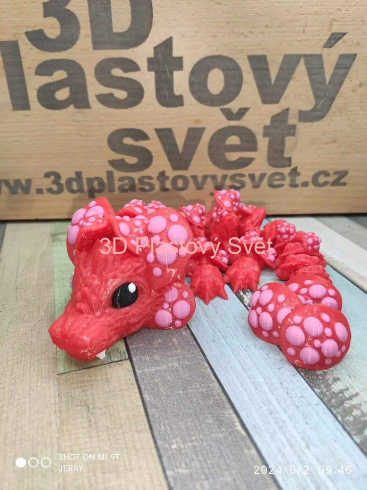 Drak s muchomůrkami