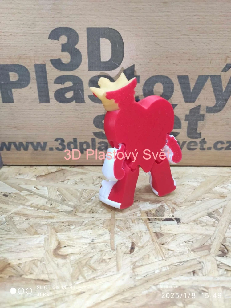 Srdíčko s botičkami a korunkou