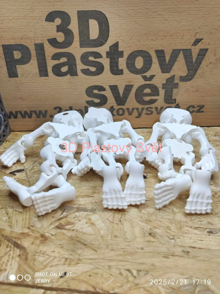 Kostlivec - na pověšení