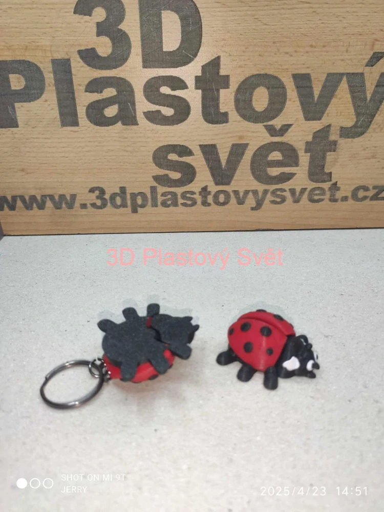 Beruška - postavička/klíčenka