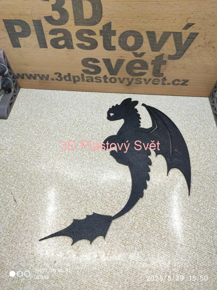 Drak - černý - 2D obrázek