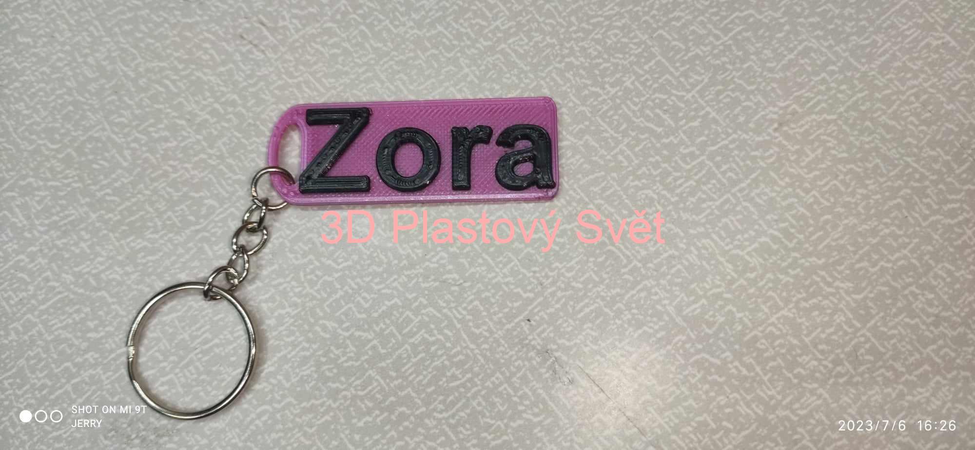 Klíčenka Zora