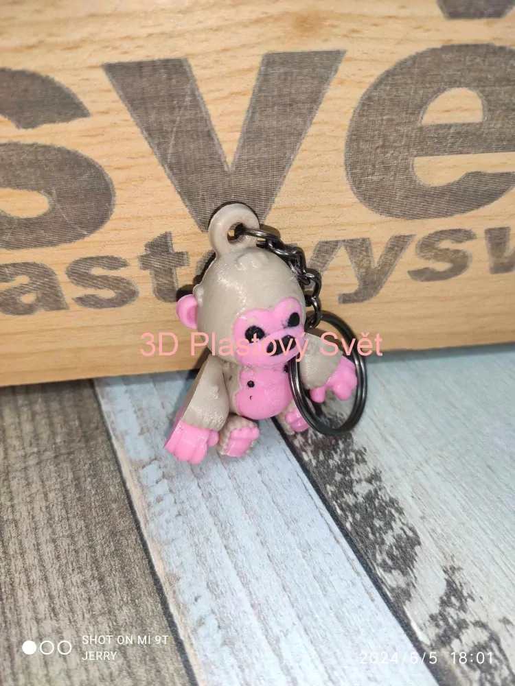 Opička - klíčenka - hýbací - barevný