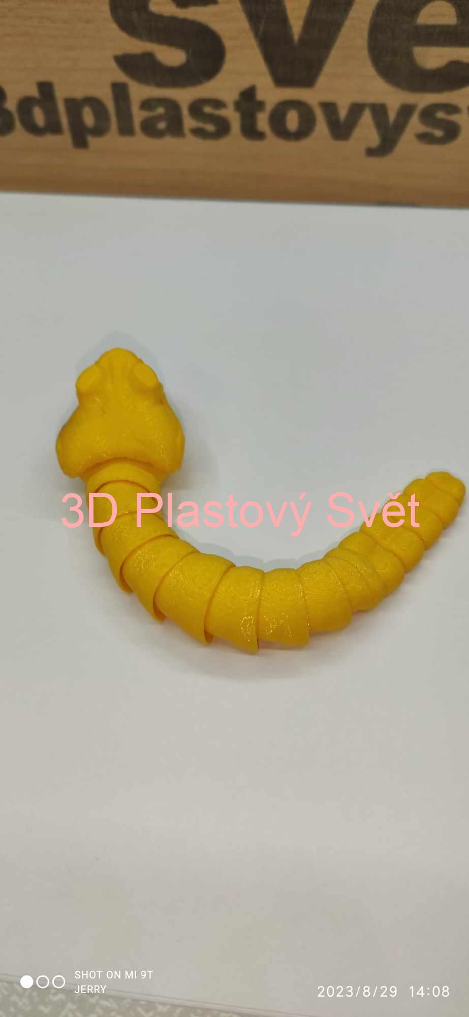 Mladý chřestýš - hýbací