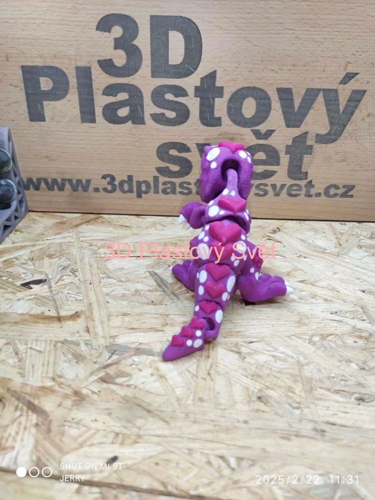 T-Rex se srdíčky