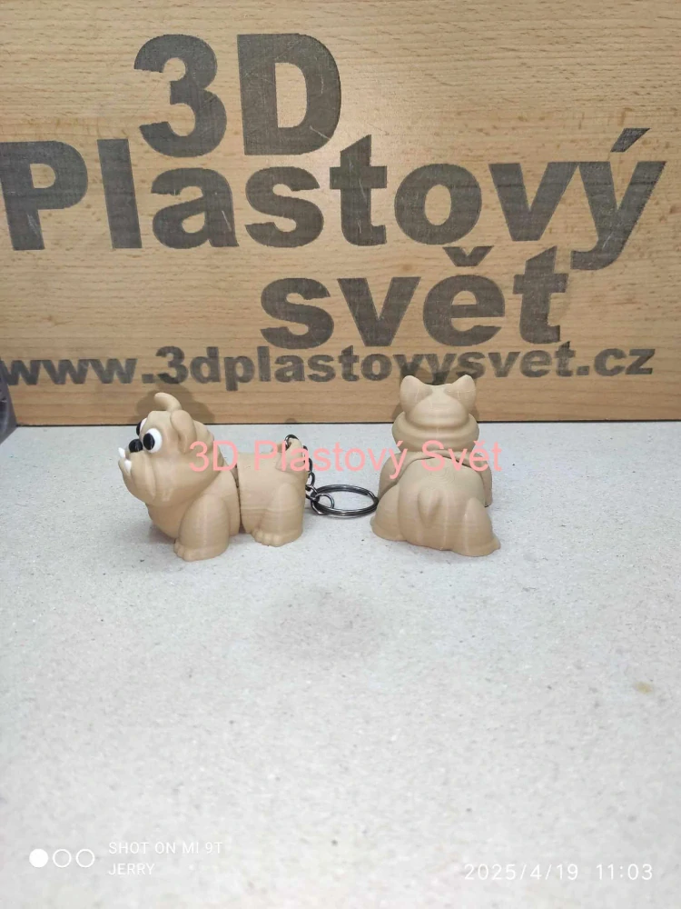 Malý Anglický buldok - klíčenka