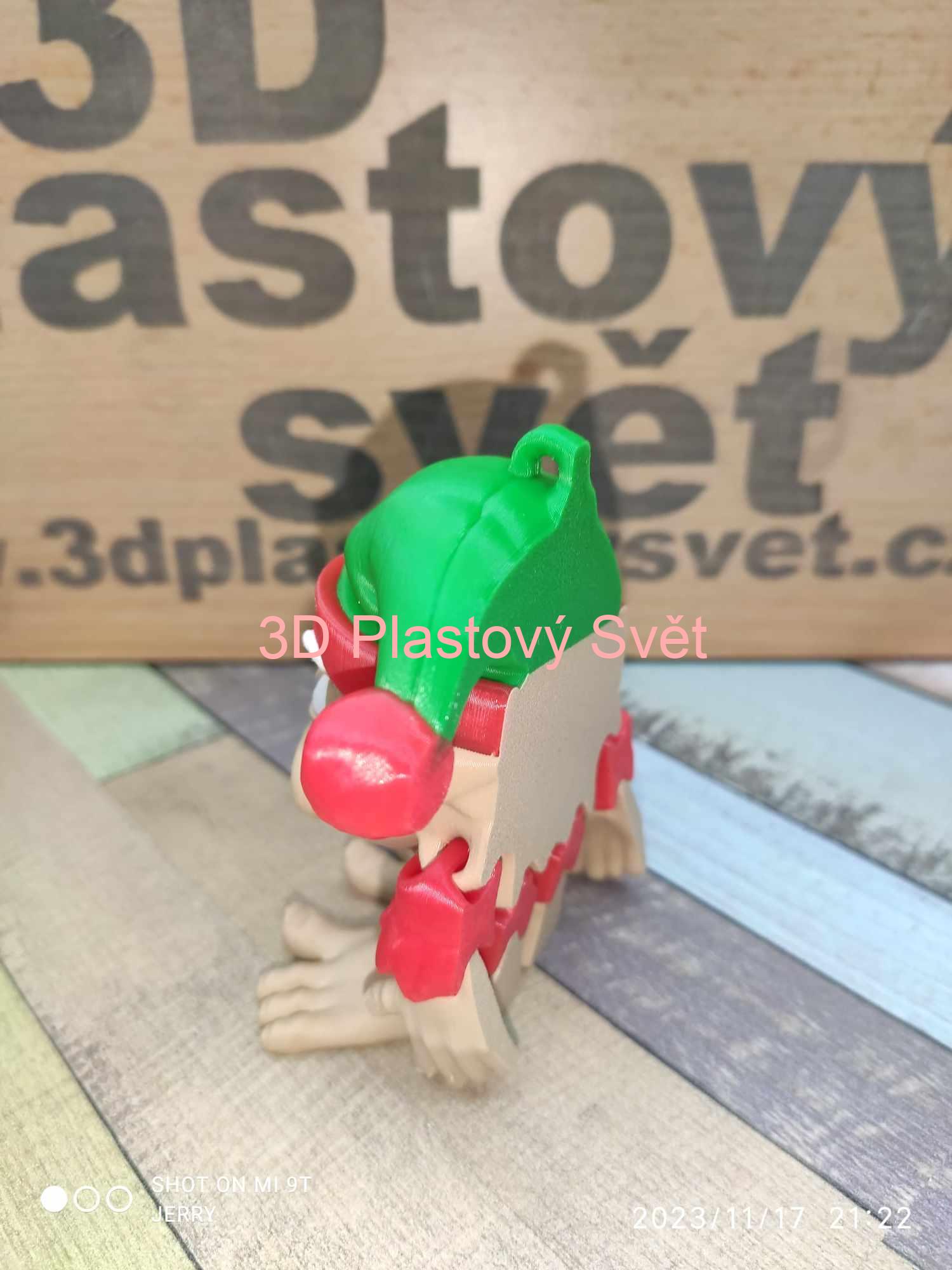 Malý vánoční Yeti 2 - hýbací - barevný