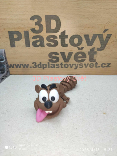 Veverka s vyplazeným jazykem
